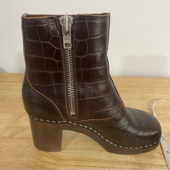 Swedish Hasbeen 60s Boot Clog Ankle Bootie 36 Dark Brown Croc Leather - Picture 10 of 12
